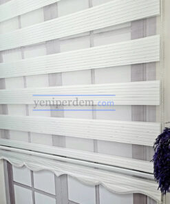 Ekru plise zebra perde